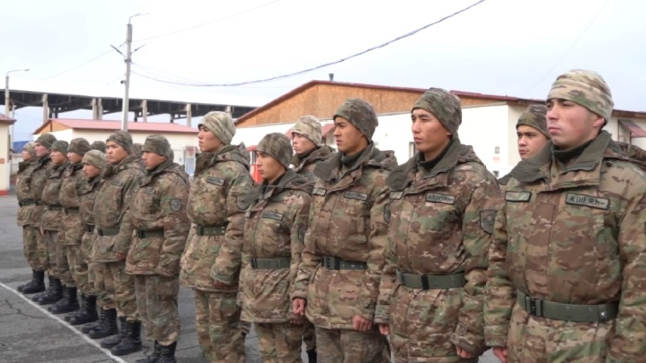 Taraz gornızonynda bes egiz jup qyzmet etedi