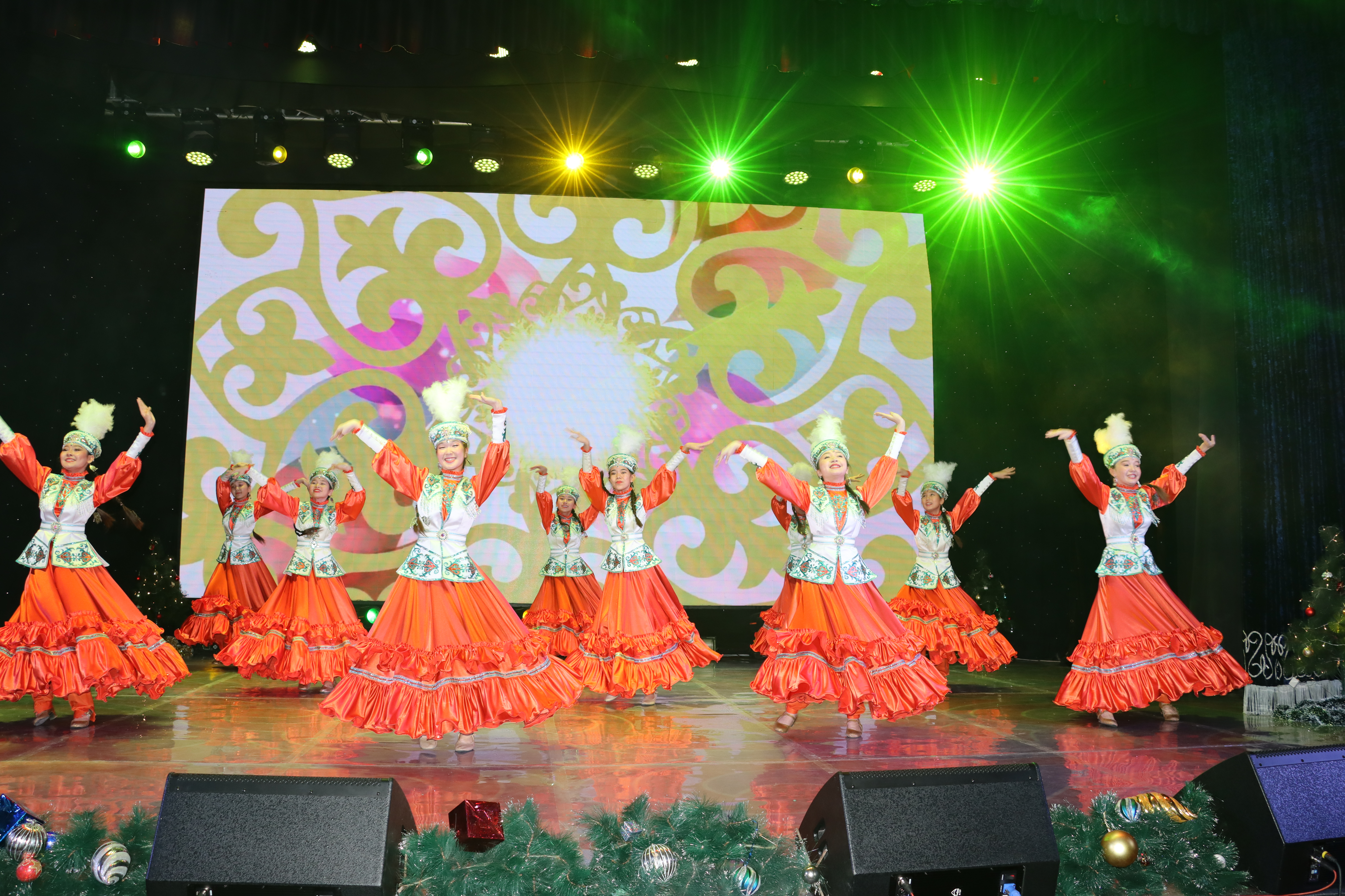 Aqjaıyqta atymtaı jomarttar marapattaldy