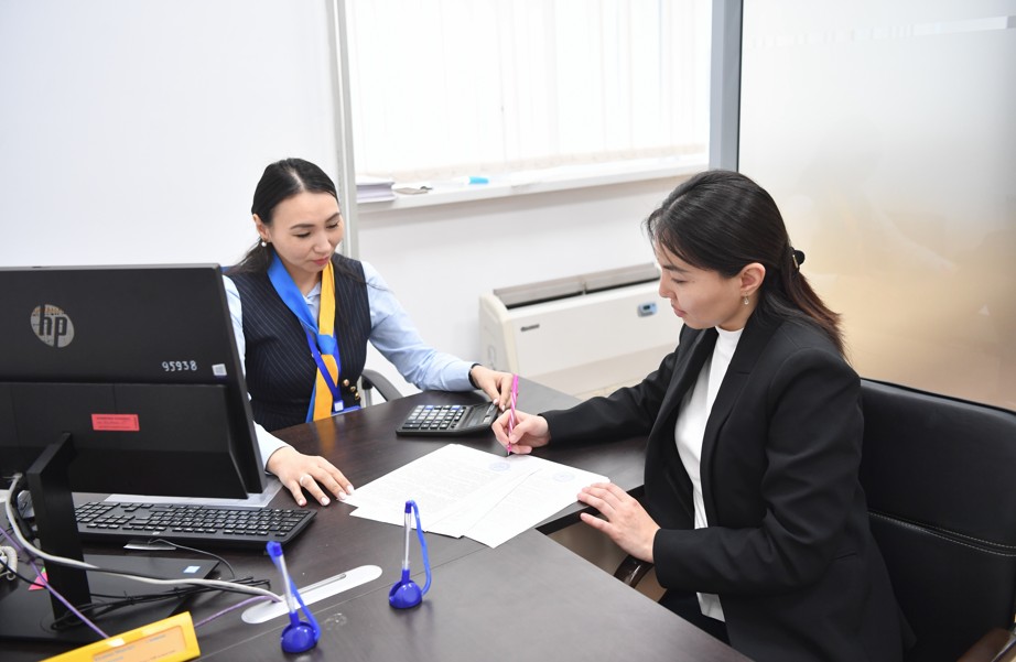 Jańa zań bankterge jaıly bola ma?