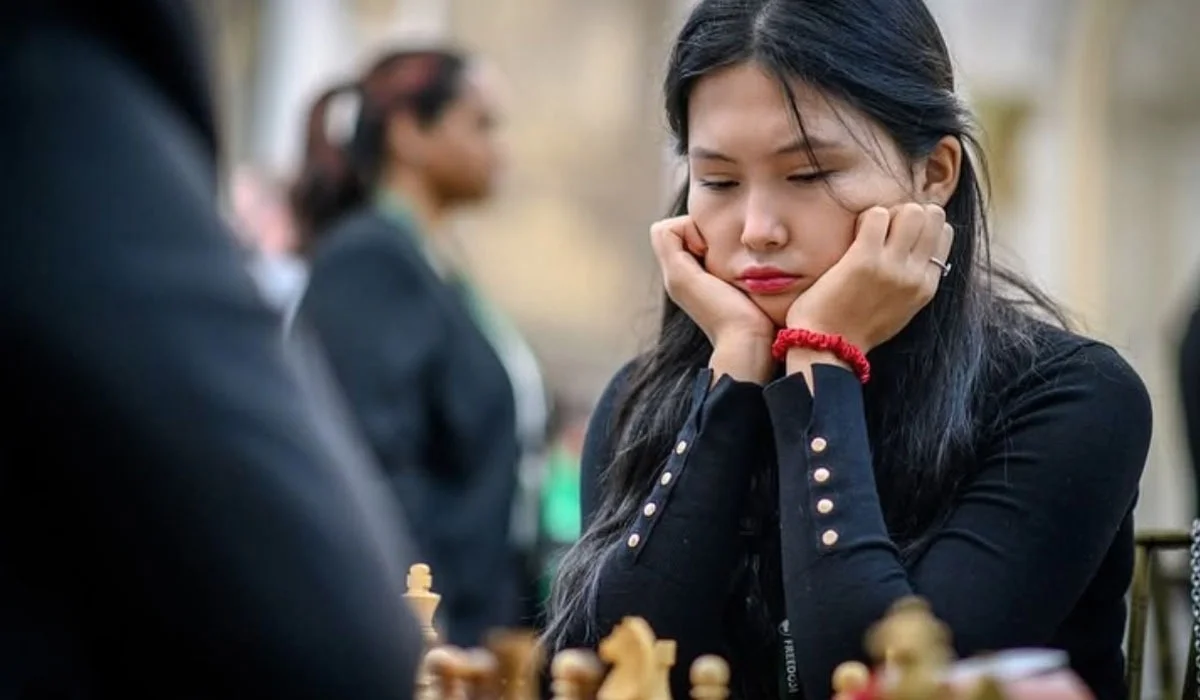 Bıbisara Asaýbaeva álemdik reıtıngte joǵarylady