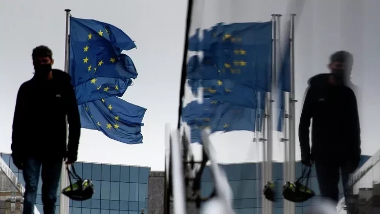 Eýropalyq odaq: Venesýelanyń egemendigi saqtalýy tıis