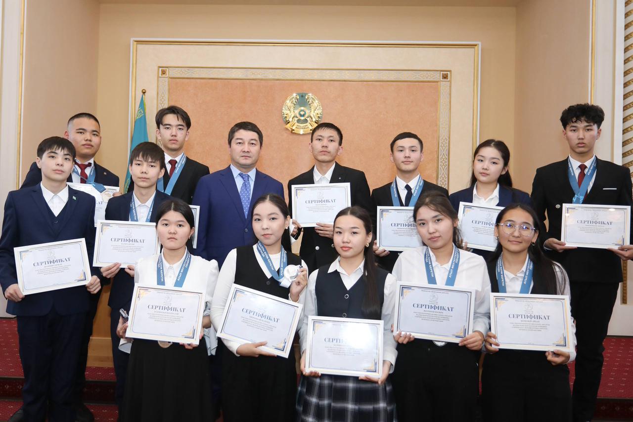 Mańǵystaýda olımpıada jeńimpazdary men úzdik sportshylar marapattaldy