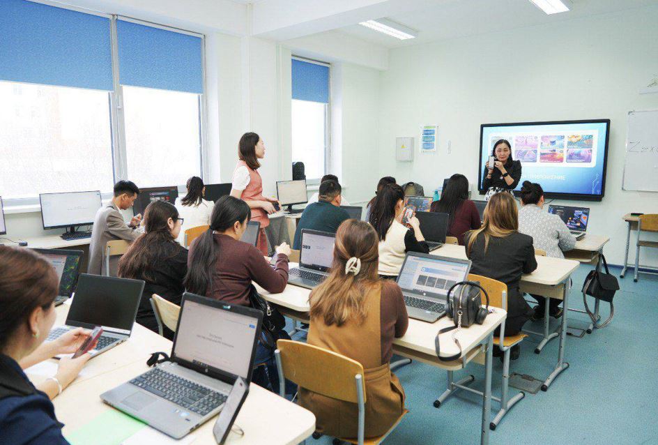 Almatydaǵy mektep oqýshylarynyń jeke derekteri tarap ketkeni ras pa?