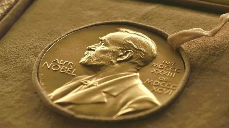 Nobel laýreattary syıaqysyn qalaı jumsady?