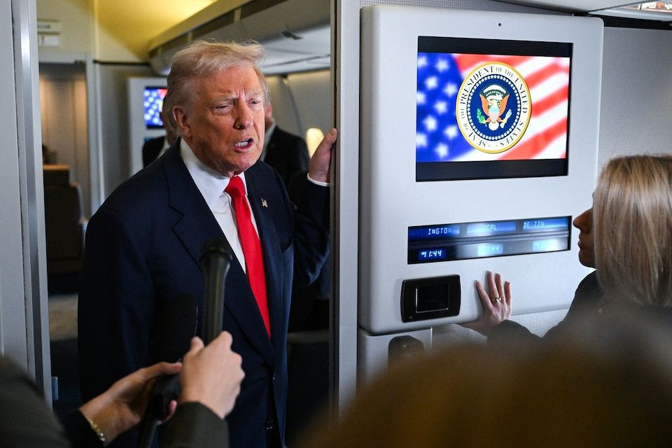 Tramp AQSh-tyń Meksıkaǵa soqqy jasaýǵa daıyn ekenin málimdedi