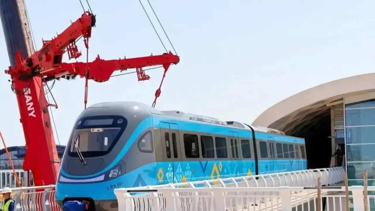 Astanadaǵy LRT-ǵa qandaı mamandar qajet: kompanııa irikteý jarııalady