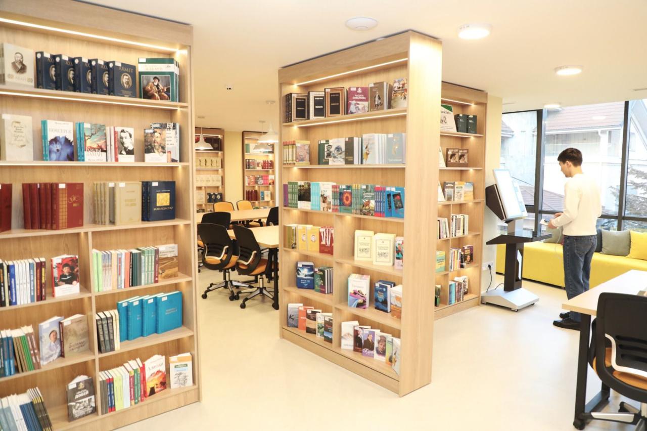 Almatyda Braıl qarpi bar, IT-aımaqty kitaphana ashyldy