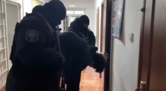 Shymkentte jas qyzdy óltirdi degen kúdikti qolǵa tústi