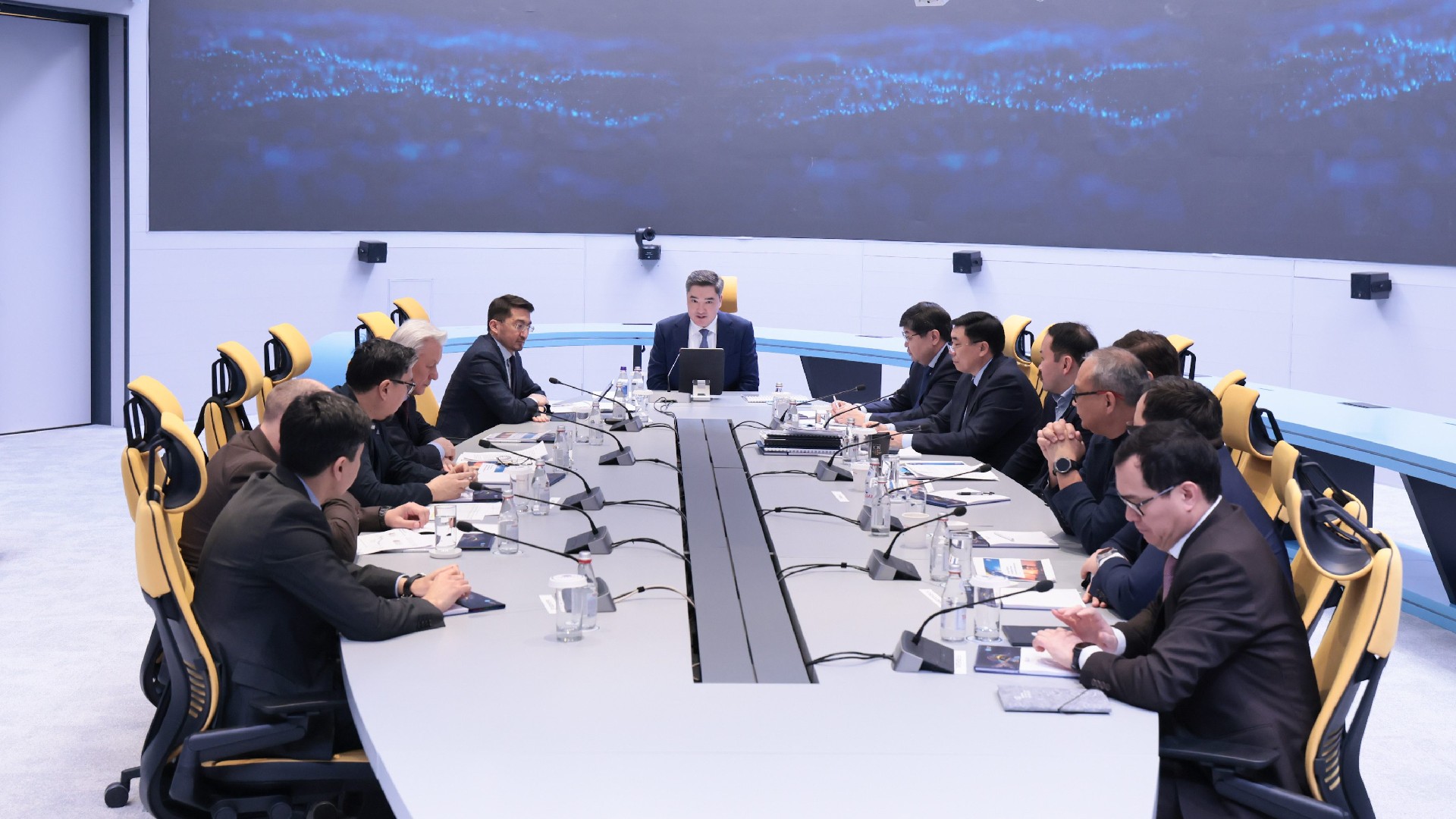 Ekonomıkaǵa baıypty kózqaras kerek