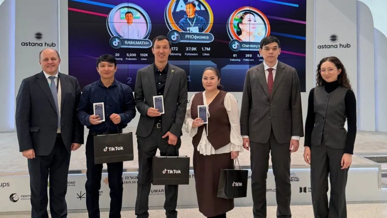 Jelide jarysqan muǵalimder