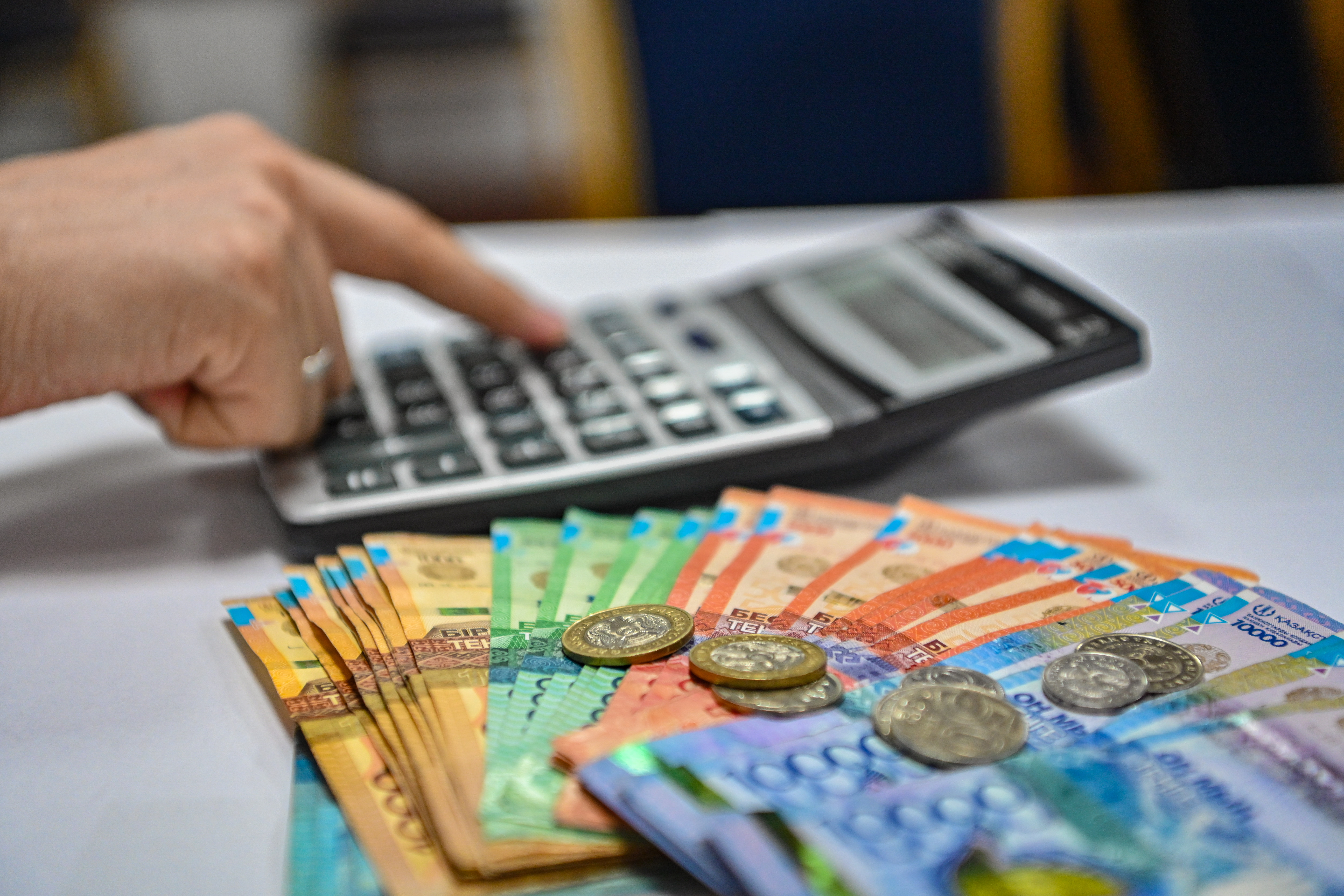 Úkimet geologııalyq barlaýǵa 240 mlrd teńge bóledi