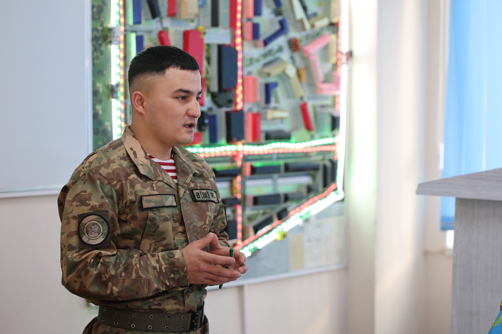 Ulttyq ulan sarbazy 7 tildi jetik meńgergen