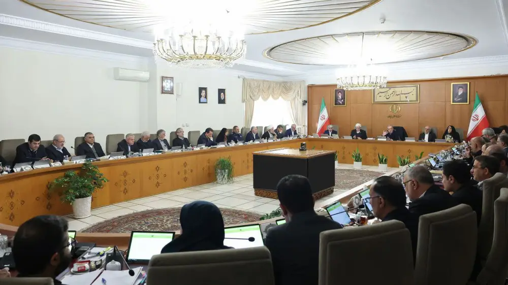 Iran prezıdenti memlekettik organdardy halyq máselesin sheshýge shaqyrdy