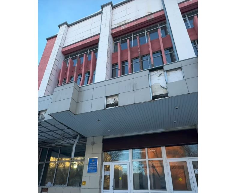 Jezqazǵanda Mádenıet úıiniń jóndeý jumystaryna 300 mln teńge bólindi