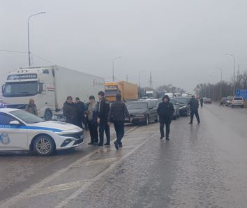 Jambyl oblysynda kólik qozǵalysyna shekteý qoıyldy