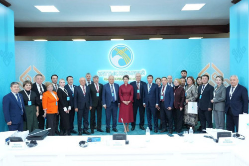 Aıda Balaeva jas avtorlardyń shyǵarmalaryn nasıhattaýǵa qatysty jańa bastama usyndy