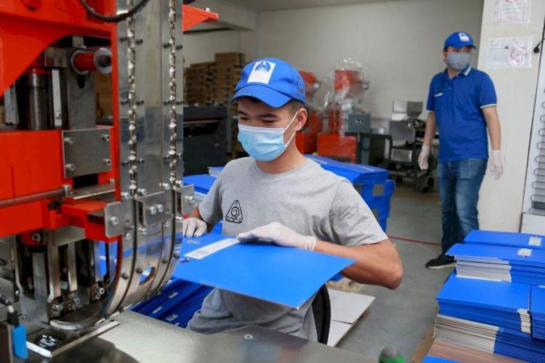 Almatyda sendvıch-panelder shyǵarylady: О́ndiristen bıýdjetke qansha tabys túsedi?