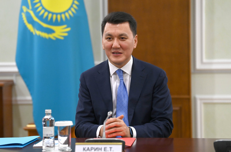 Memlekettik keńesshi: Býrabaıdaǵy quryltaıdan keıin 6 zań qabyldanyp, 10 zań boıynsha jumys bastaldy