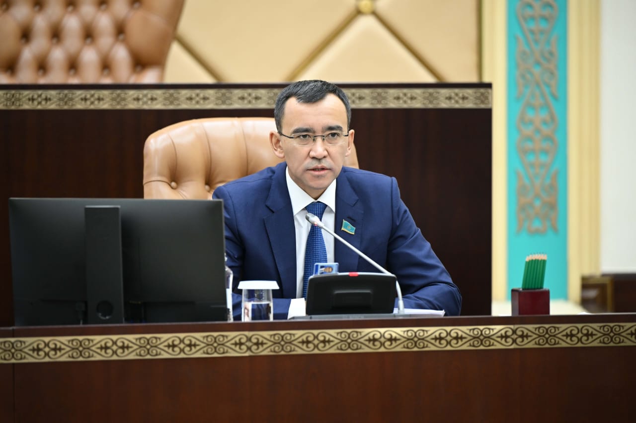 Konstıtýsııalyq reforma: memlekettiliktiń jańa kelbeti