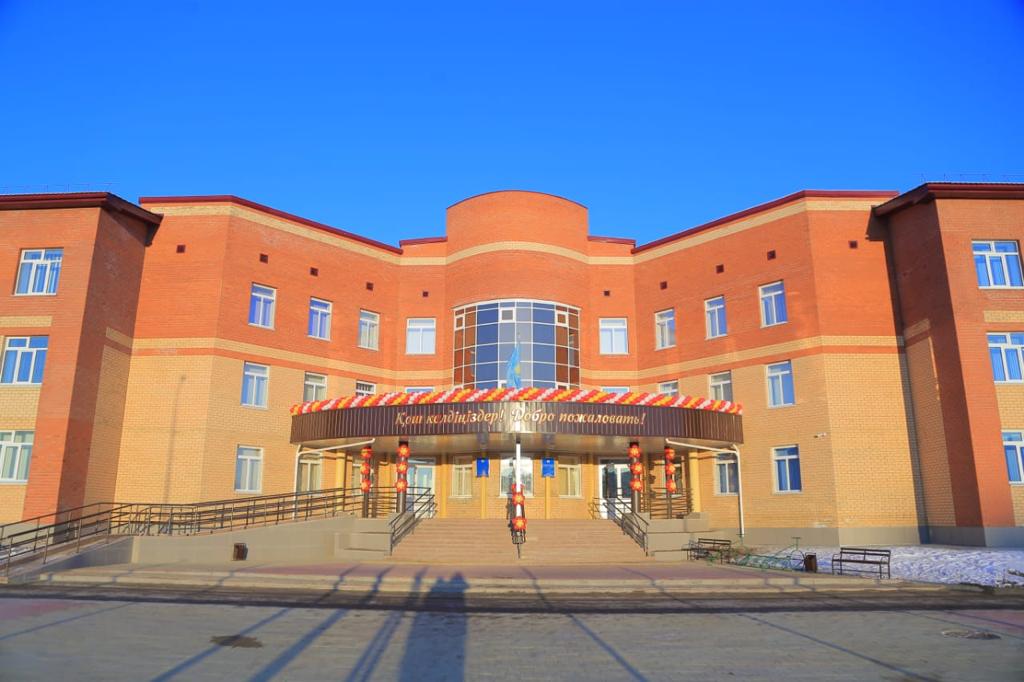 Qostanaı qalasyndaǵy balalardyń neshe paıyzy aralas mektepterde bilim alyp jatyr?