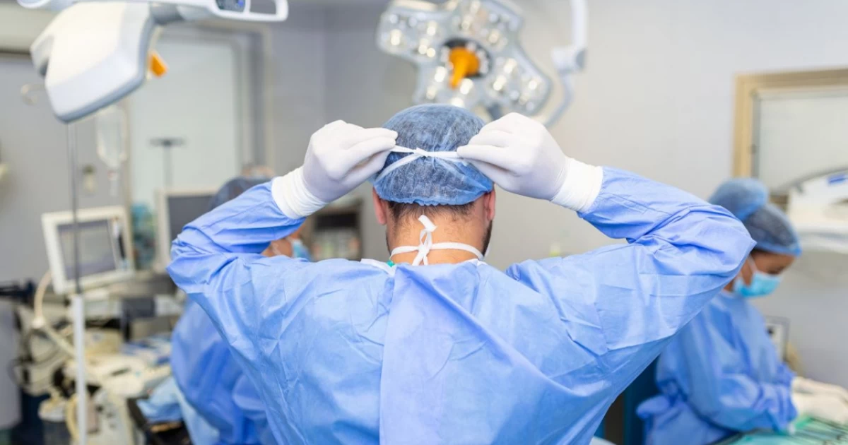 Almatyda júkti áıeldiń júregine ota jasaldy