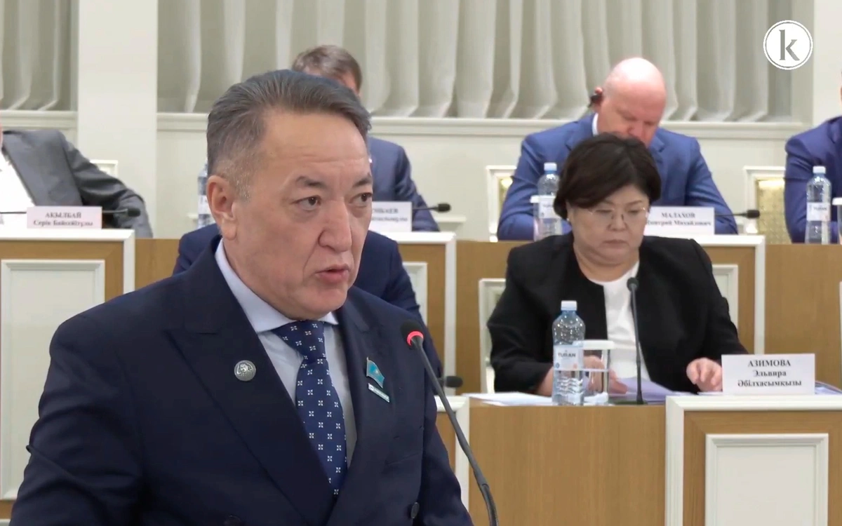 B.Altynbekov: Konstıtýsııalyq reforma – damýdyń jańa baǵytyn tańdaý