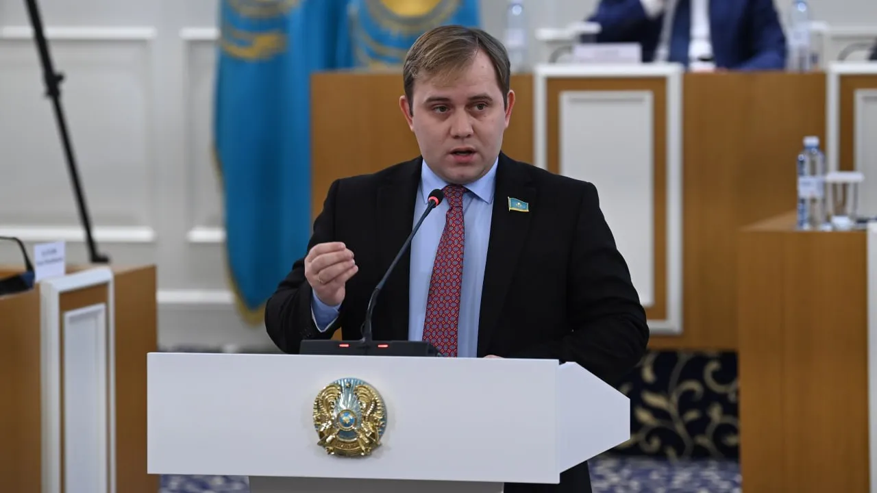 N.Shatalov: Konstıtýsııalyq reforma sheńberinde sóz bostandyǵy jáne beıbit jınalystar quqyǵy saqtalady