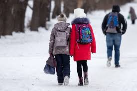 Erteń birinshi aýysymnyń 0-6 synyp oqýshylary qashyqtan oqıdy