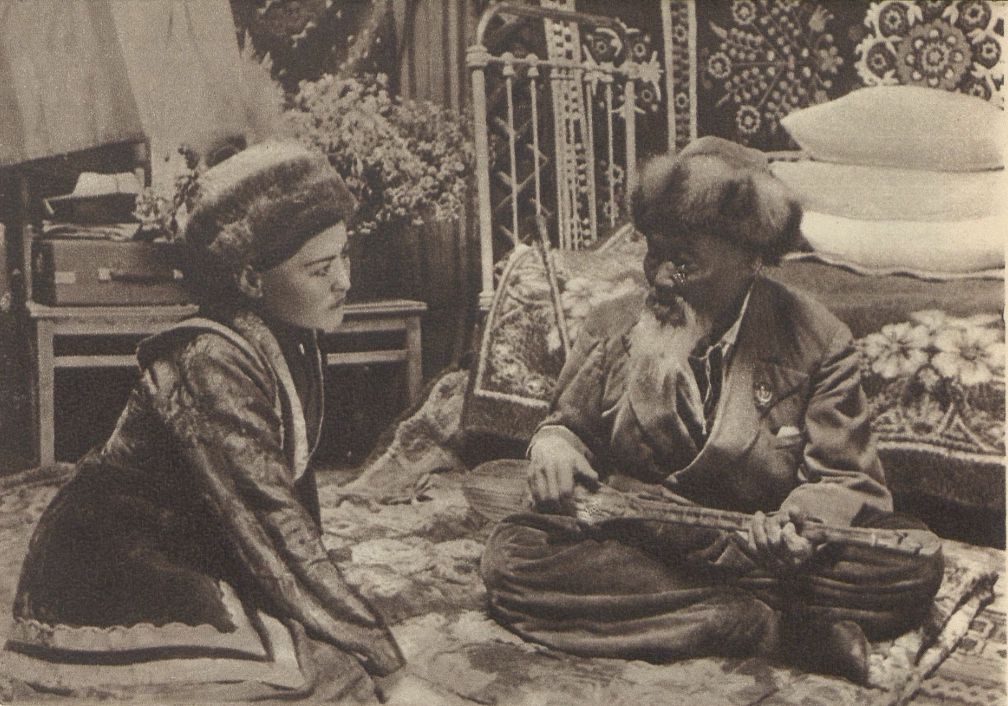 Jyr alybymen júzdesken qyz