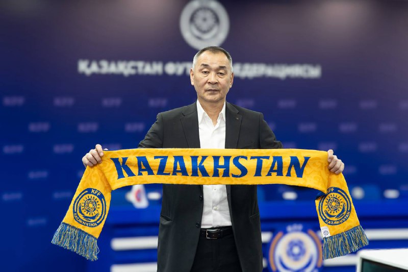 Fýtboldan Qazaqstan ulttyq quramasynyń bas bapkeri taǵaıyndaldy