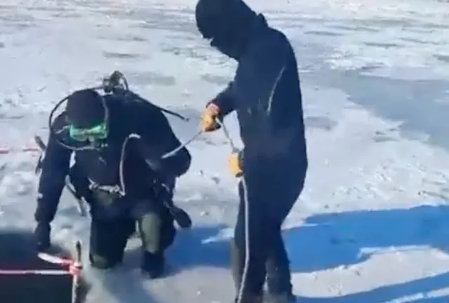 Atyraýda joǵalyp ketken er adamnyń múrdesi Jaıyqtan tabyldy