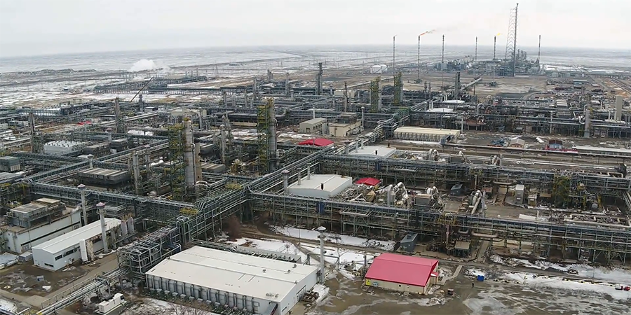 Teńiz kenishindegi órt: Mınıstr óndiris qashan qaıta jandanatynyn aıtty