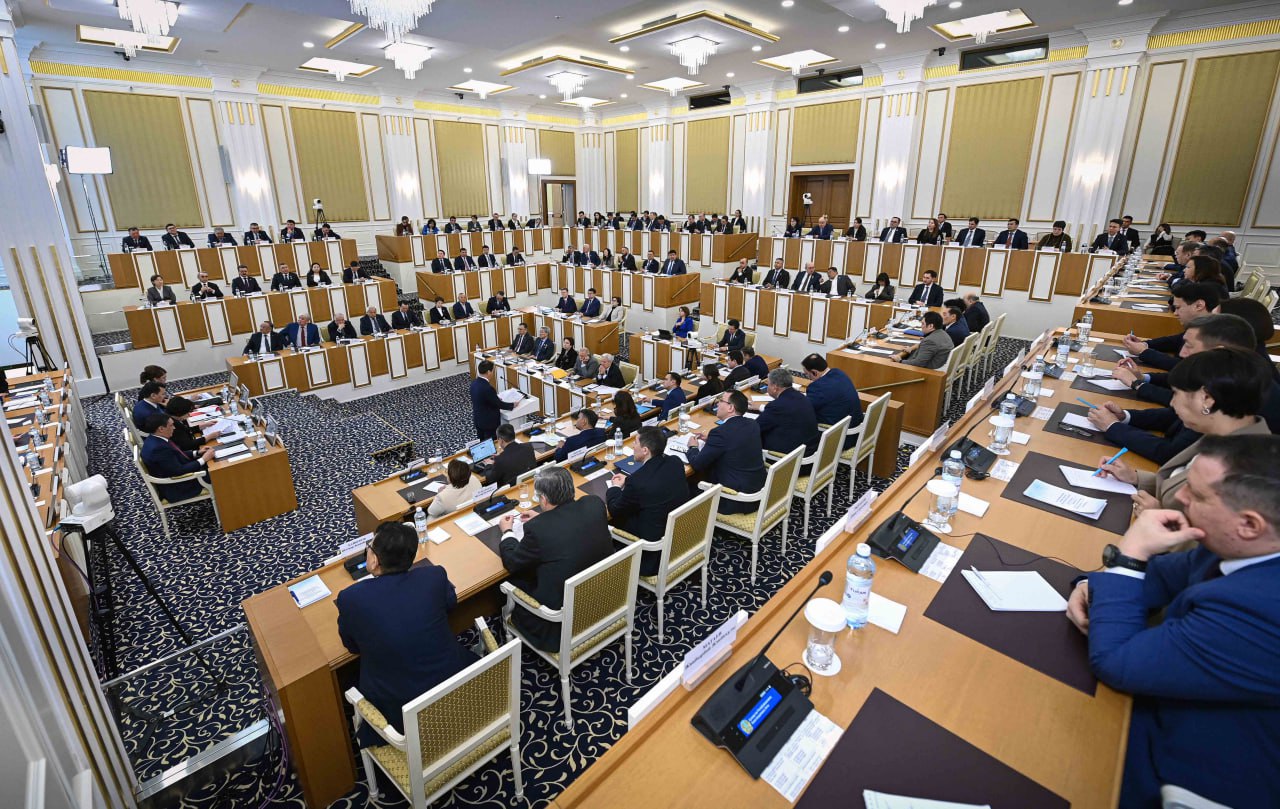 Quryltaı men Halyq Keńesiniń quzyreti qandaı?