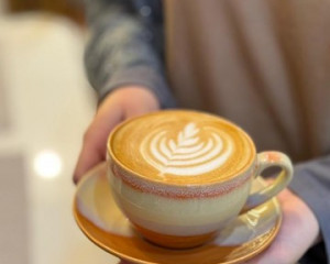 Túıe súti men tarydan – dámdi kofe