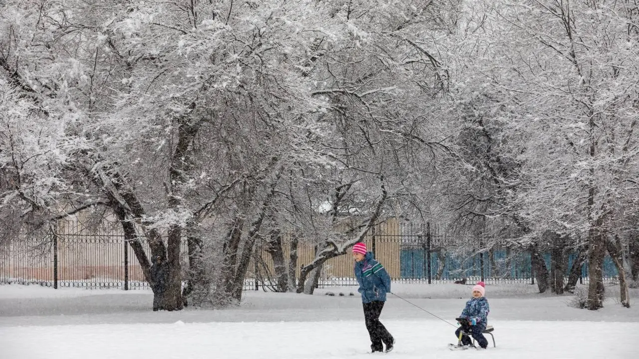 Elimizdiń 16 óńirinde aýa raıyna baılanysty daýyldy eskertý jarııalandy