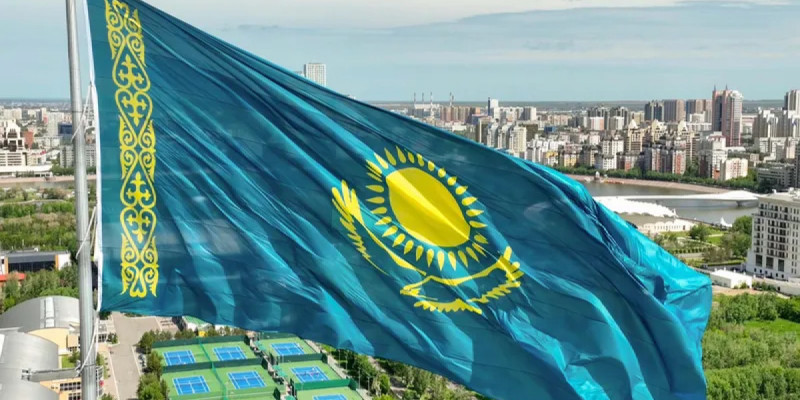 Egemendik pen aýmaqtyq tutastyq Konstıtýsııa jobasynda ózgermeıtin qundylyq retinde bekitiledi