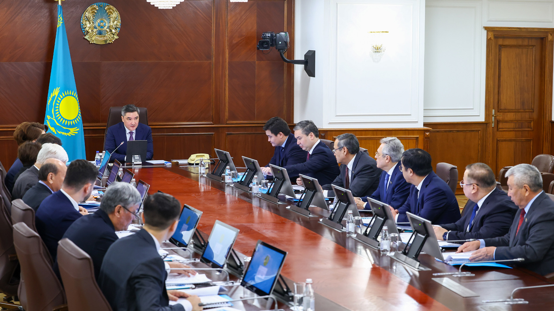 Ádiletti Qazaqstan men tehnologııalyq serpilistiń irgetasy