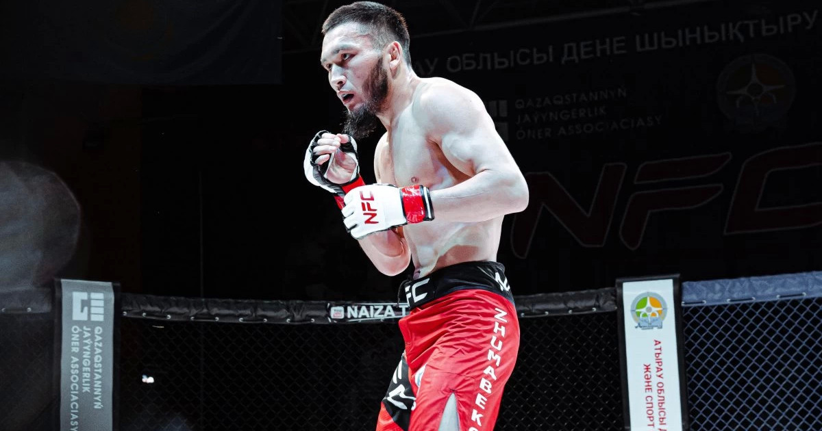 MMA: Juman Jumabekov brazılııalyq qarsylasyn jeńdi