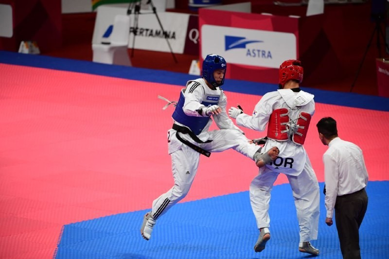 Qazaqstan taekvondoshylary BAÁ-degi týrnırde úsh qola medal ıelendi
