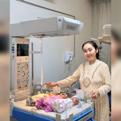 Zańǵar, Aıbar, Ásel: Almatyda úshem dúnıege keldi