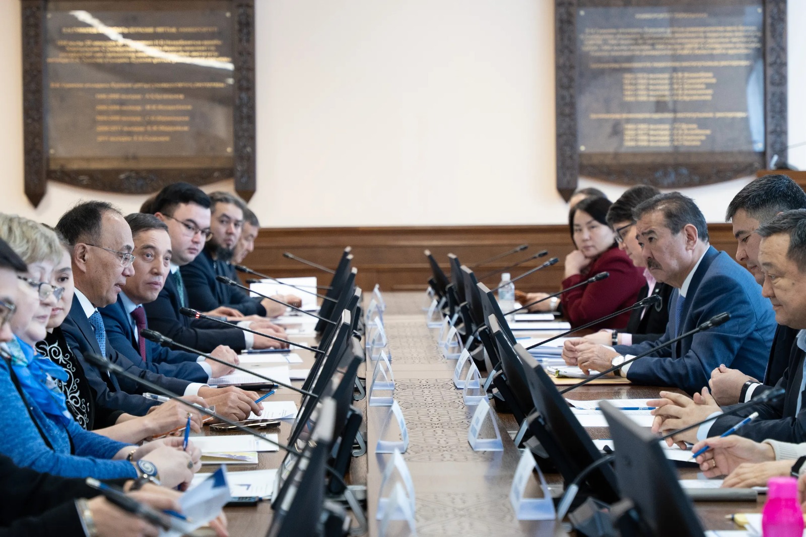 Jobanyń tujyrymdary ǵylymı turǵydan talqylandy