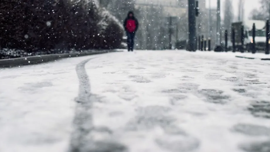 Aıaz, boran, kóktaıǵaq: Elimizdiń 16 óńirinde eskertý jarııalandy