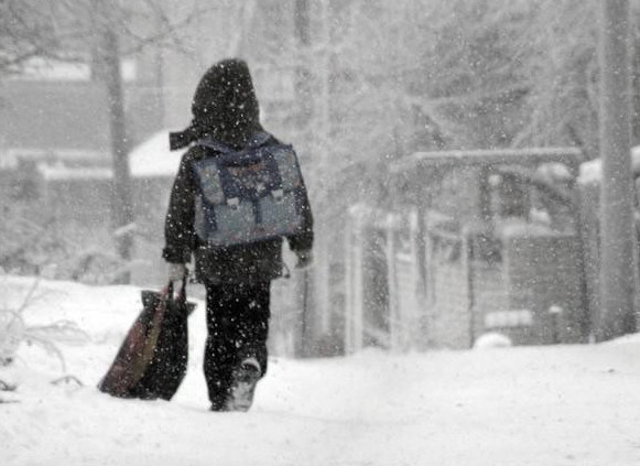 Oqýshylar qańtar aıynda taǵy da kanıkýlǵa shyǵady