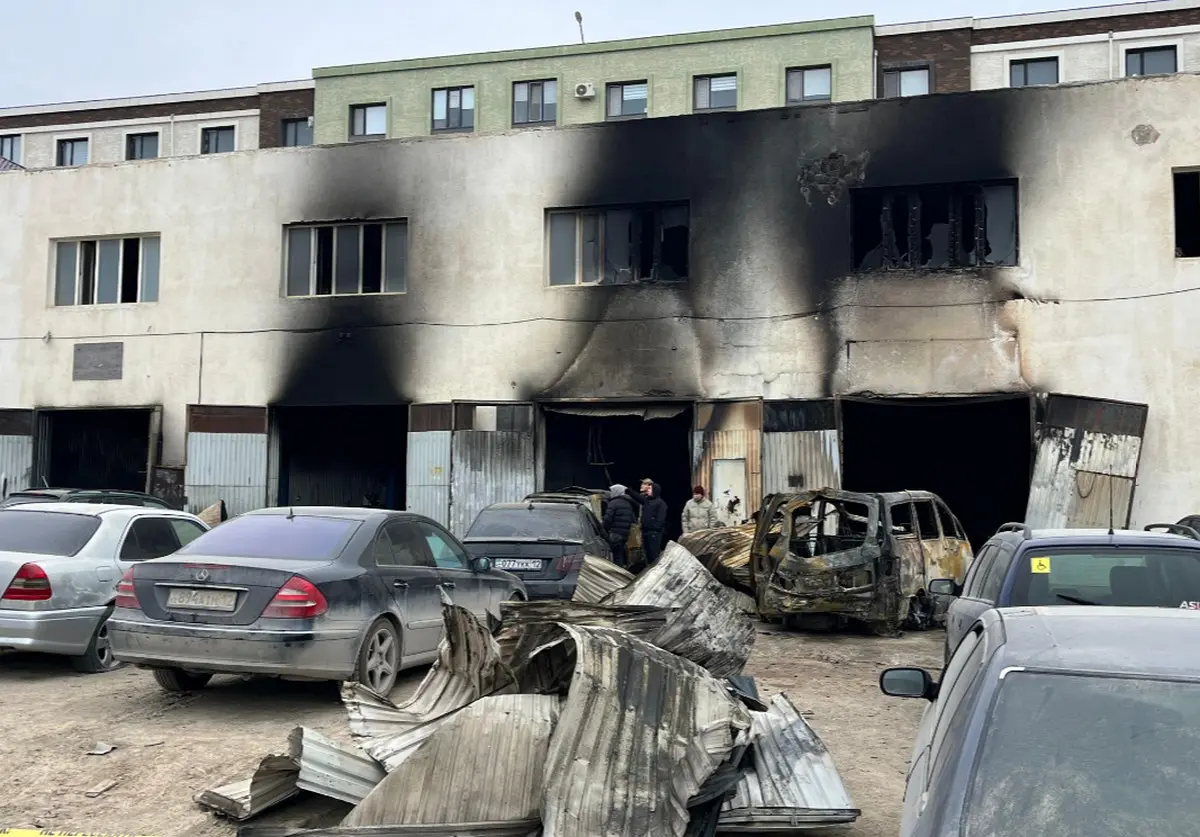 Aqtaýda iri órt boldy: Zardap shekkenderdiń biri jansaqtaý bóliminde jatyr