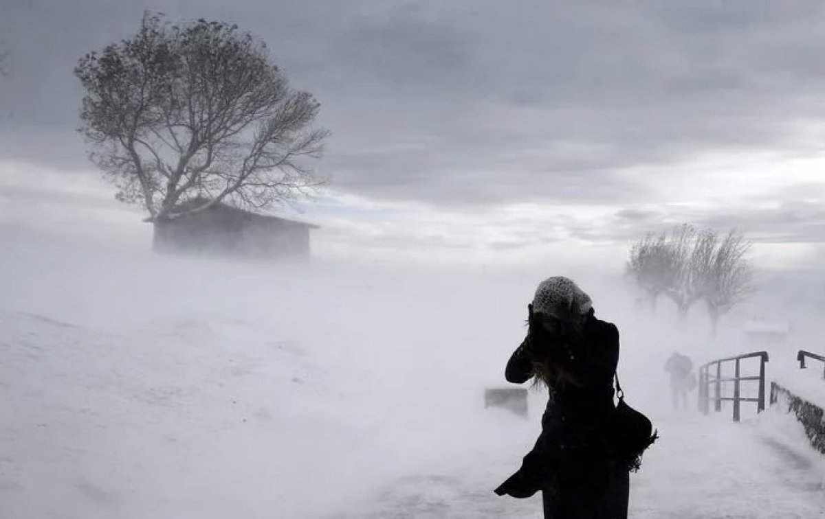 Qazaqstanda kún kúrt sýytady