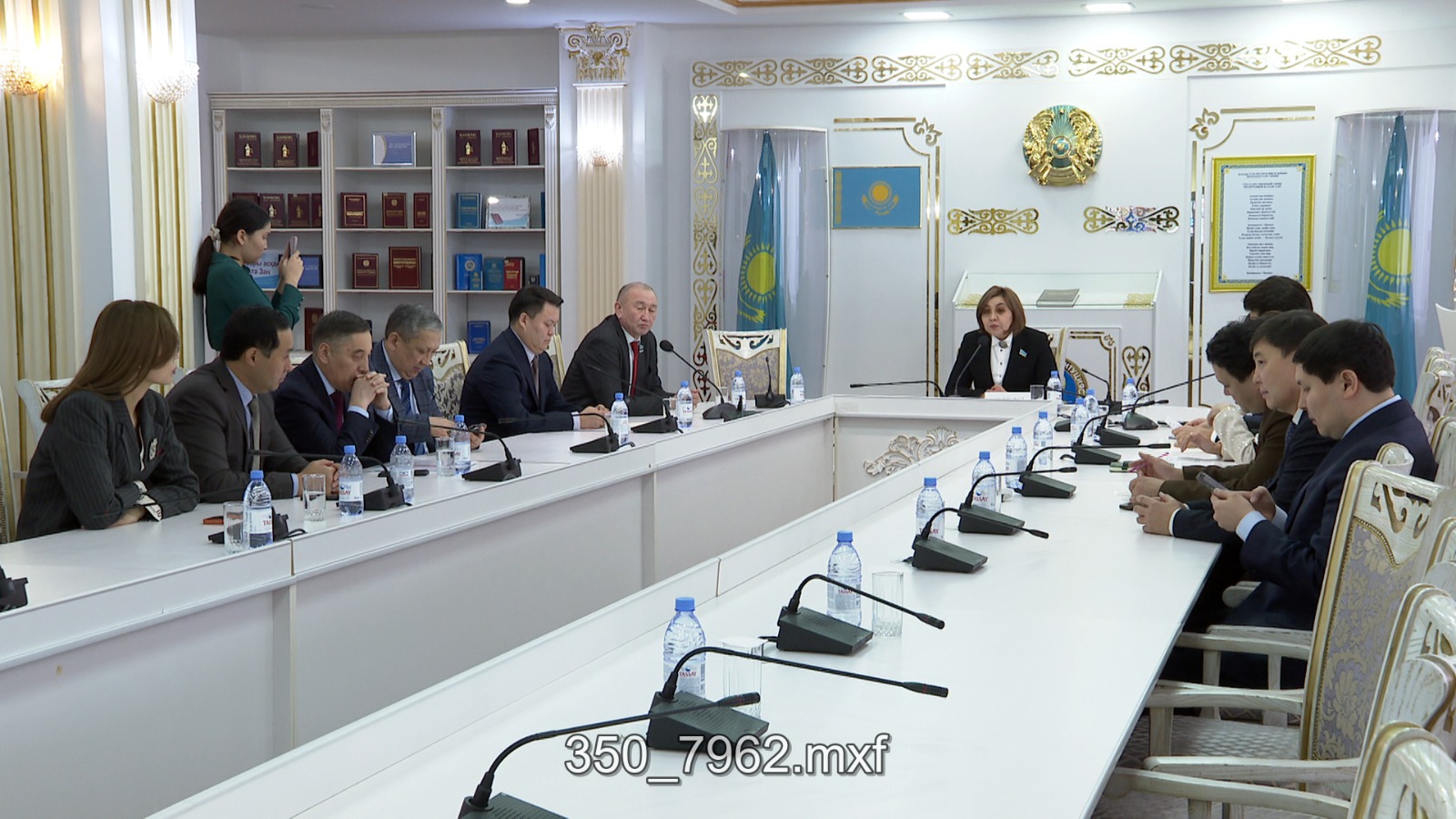 Bas redaktorlar klýby jańa Konstıtýsııa jobasyn qoldaıtynyn málimdedi