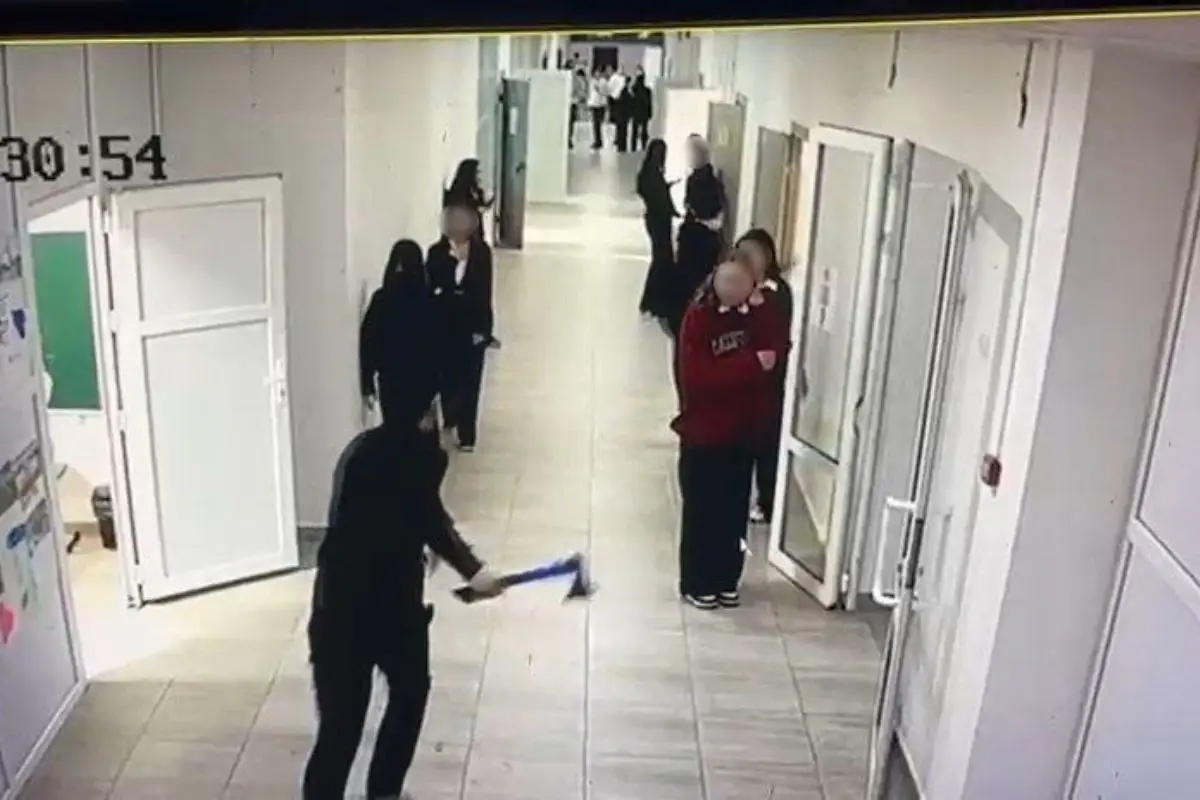 Kulsarydaǵy oqıǵa: Úıqamaqtaǵy oqýshyǵa sabaqqa qatysýǵa ruqsat berildi