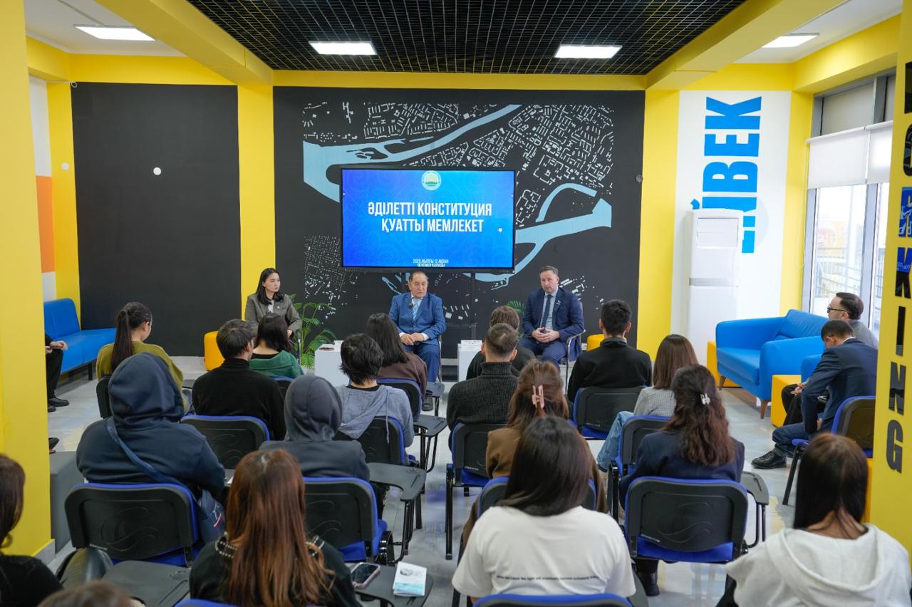 Shyǵys Qazaqstan jastary referendýmdy qoldaıdy