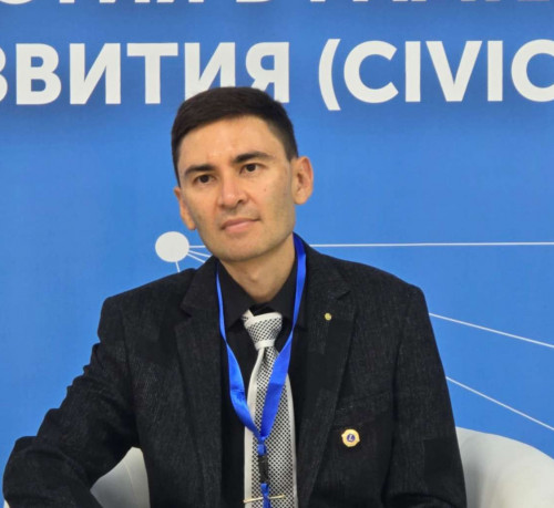 Vıtalıı Koltochnık: Jańa Konstıtýsııa – memlekettiń basqarý júıesin jańartatyn sheshýshi qadam