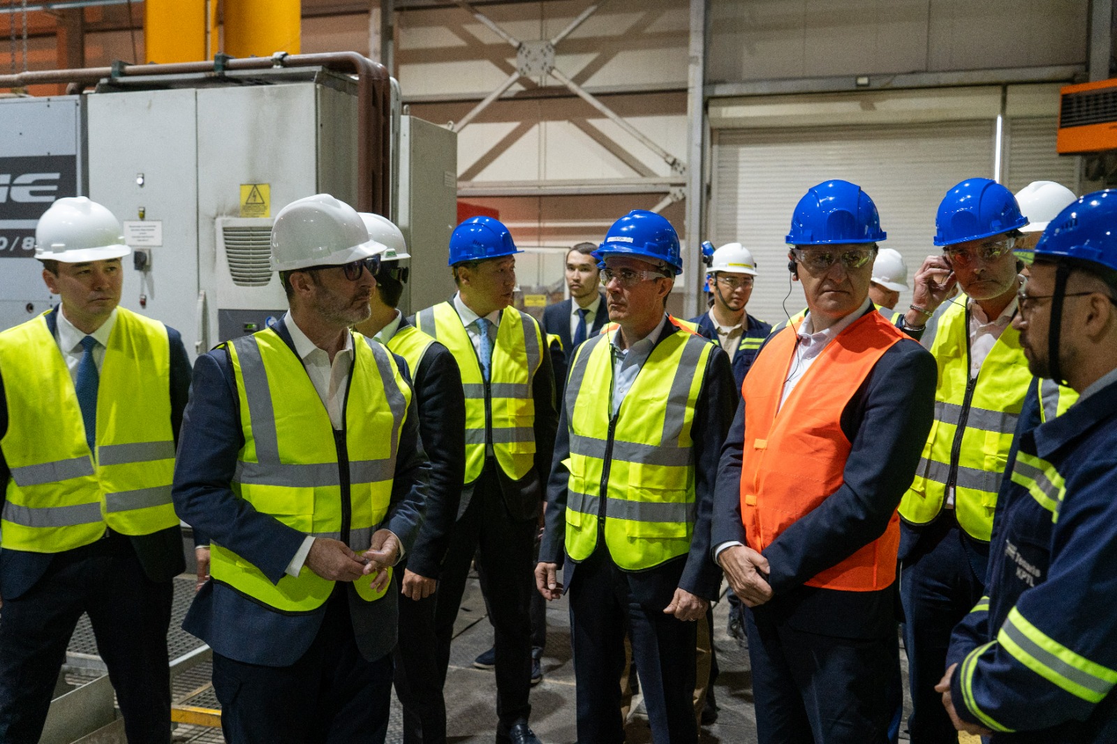 Jumys oryndary, tehnologııalar, ınvestısııalar: TShO-nyń jergilikti óndiristi damytýdaǵy róli